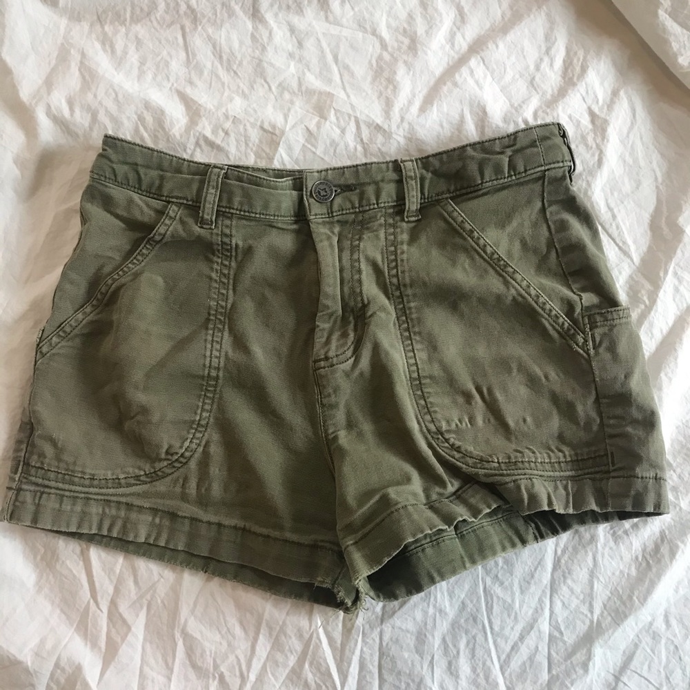 Patagonia Stand Up Shorts Green Size 2